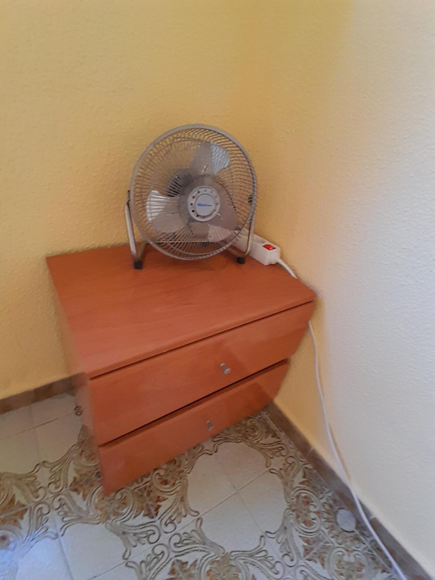 Gemuetliches Zimmer "Gold" Fuer 2 Personen Und Katzenliebhaber Валенсия Екстериор снимка